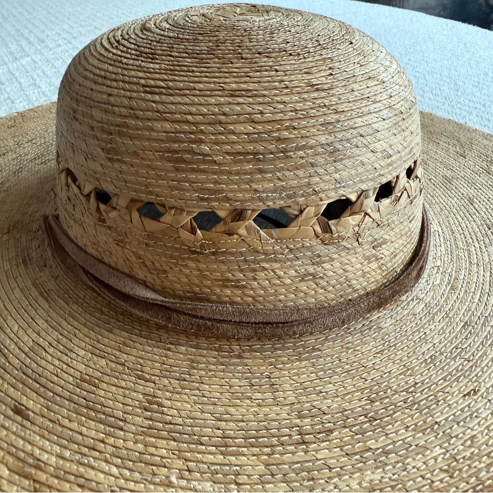 Tula Natural Straw Hat with Leather Details - Picture 5 of 11
